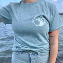 Load image into Gallery viewer, Great Creatures T-Shirt freeshipping - ThroughTheWaves
